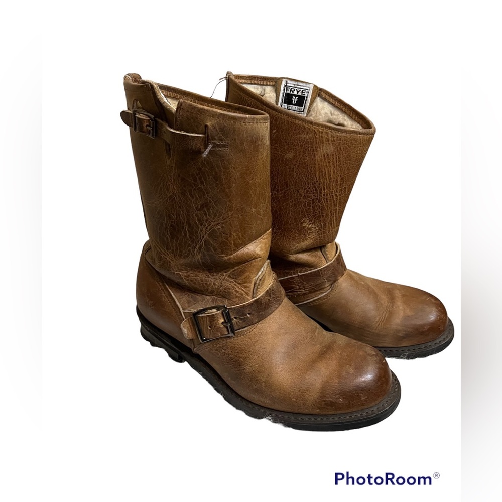 FRYE  Women's Engineer 12R Dark Brown Leather size 8.5 M maxitred sole cowgirl